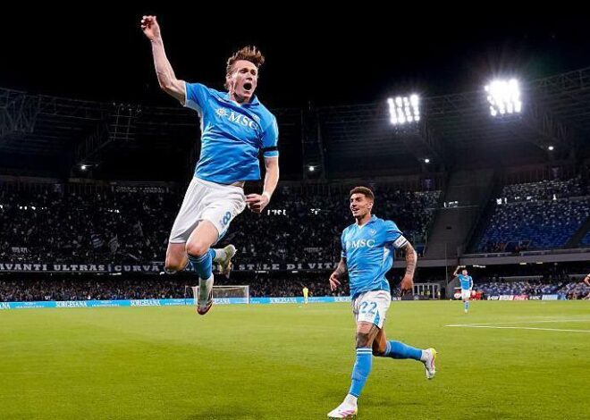 Napoli extended their unbeaten run at home by beating Torino