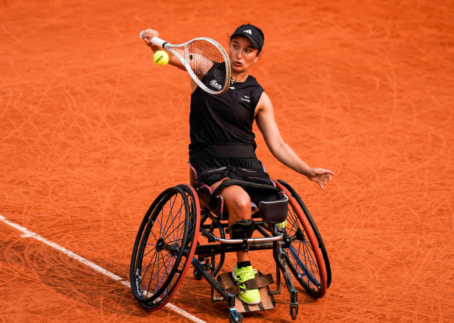 Ksénia Chasteau defeats world number 3 and qualifies for the Roland-Garros wheelchair tennis final!