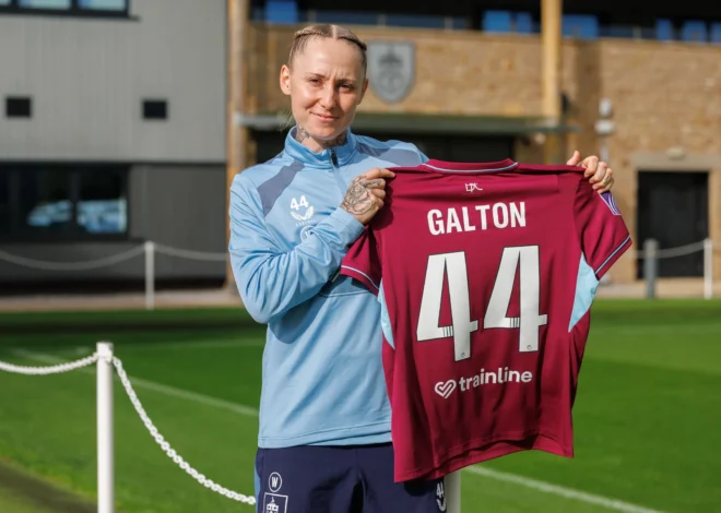 Leah Galton joins Burnley after Manchester United exit